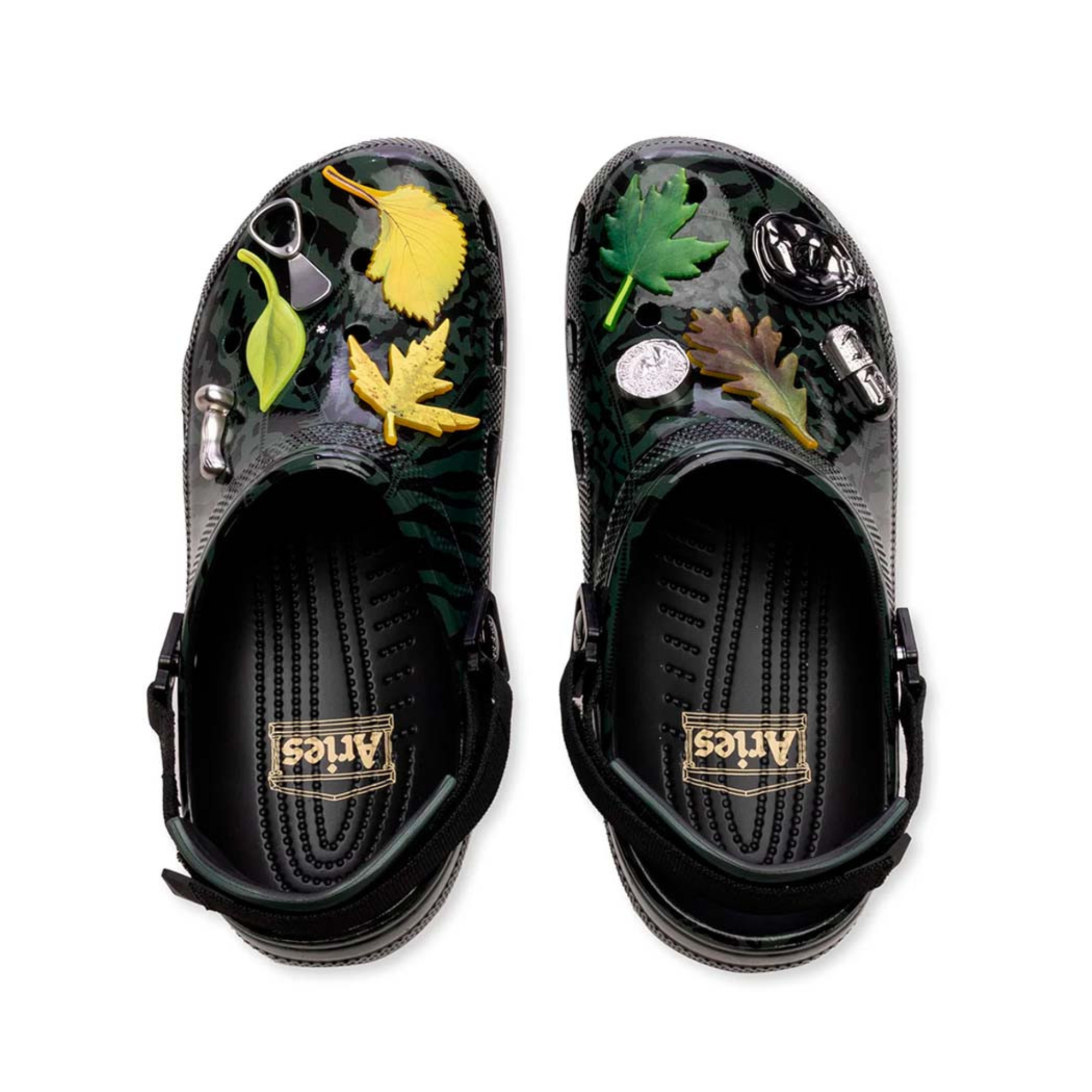 準備中 Crocs Classic Clog X Aries Arise Preto Feminino 211060-001