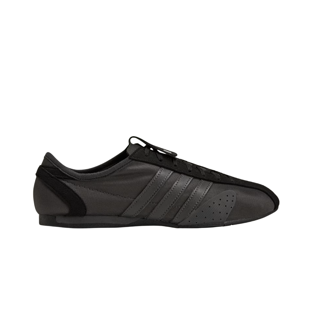Tenis Adidas By Stella McCartney Taekwondo 'Black' Feminino JQ5128 Tenis Adidas By Stella McCartney Taekwondo 'Black' Feminino JQ5128
